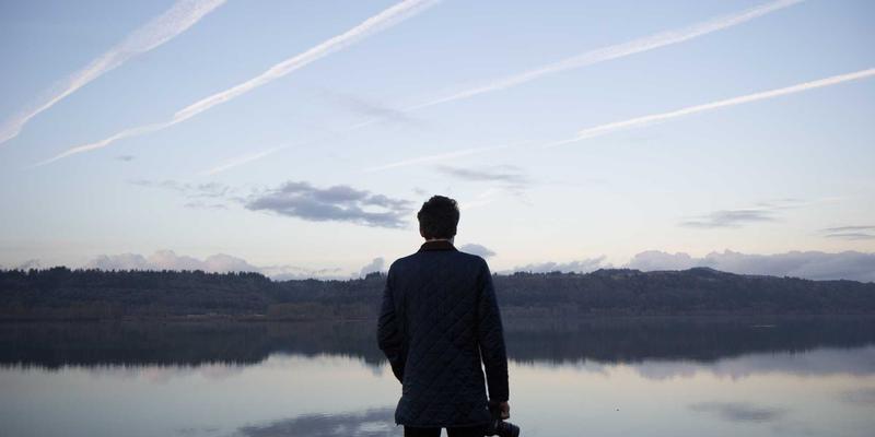 数字化转型新引擎：河南布尔运动控制器如何驱动数控机床与机器人协同作业